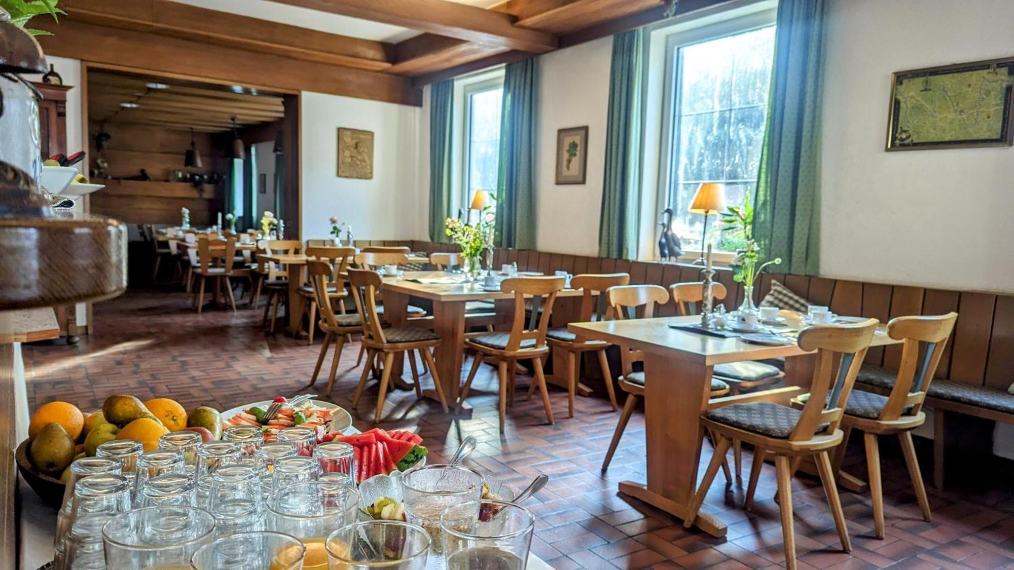 Gasthof Hotel Rose Obereisenheim Eksteriør bilde